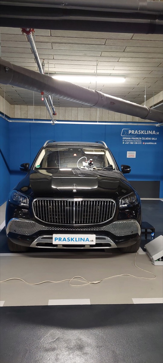 Oprava praskliny 44